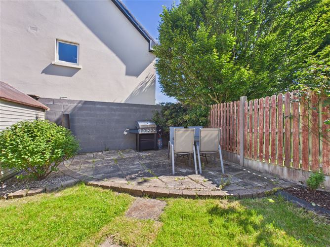 Photo 30 of 34 — 53 Inis Clair, Kildysart Road, Clarecastle, Co. Clare