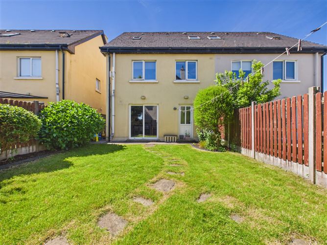 Photo 28 of 34 — 53 Inis Clair, Kildysart Road, Clarecastle, Co. Clare