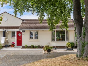 8 Deans Court, Deansgrange, Blackrock, County Dublin