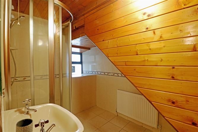 3 Cooldrinagh Terrace, Cooldrinagh Lane, Leixlip, Naas, Co. Kildare