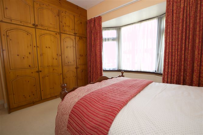 Villasaeta, Coosan Point Road, Athlone, Co. Westmeath