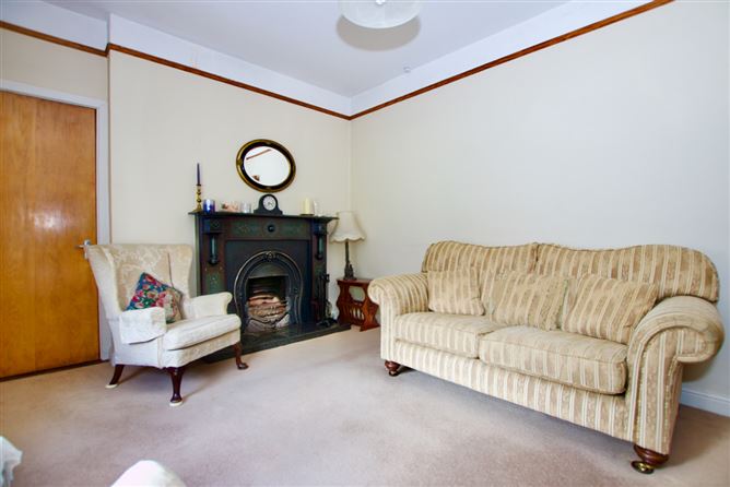 Villasaeta, Coosan Point Road, Athlone, Co. Westmeath
