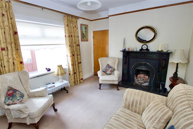 Villasaeta, Coosan Point Road, Athlone, Co. Westmeath