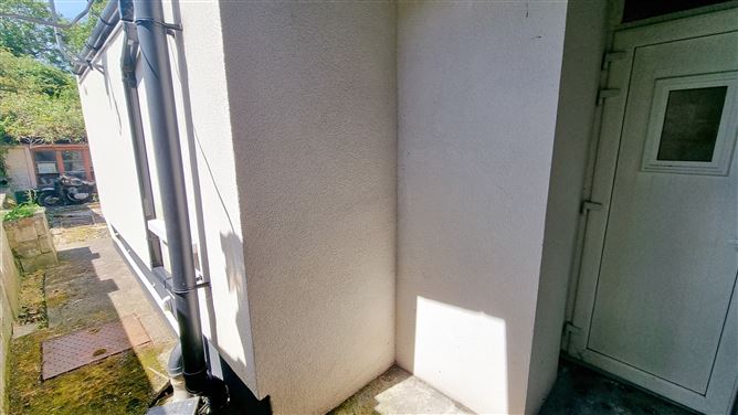 Photo 20 of 24 — 52 Rafters Road, Drimnagh, Dublin 12