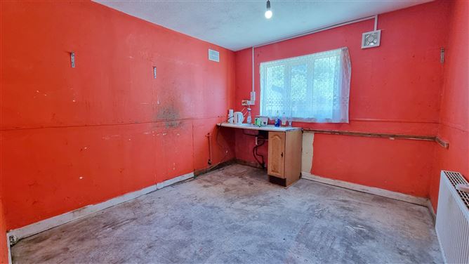 Photo 9 of 24 — 52 Rafters Road, Drimnagh, Dublin 12