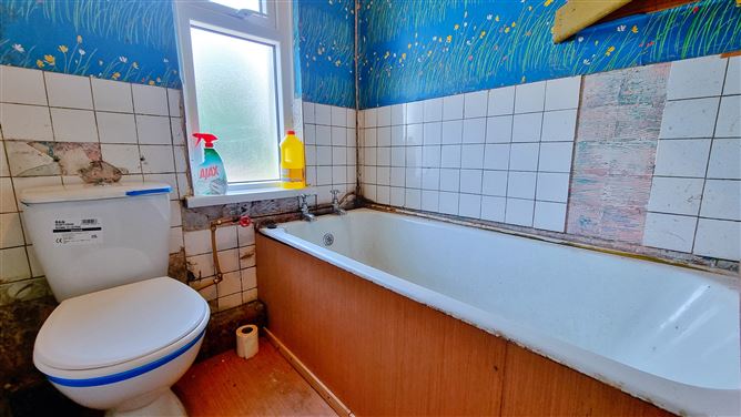 Photo 17 of 24 — 52 Rafters Road, Drimnagh, Dublin 12