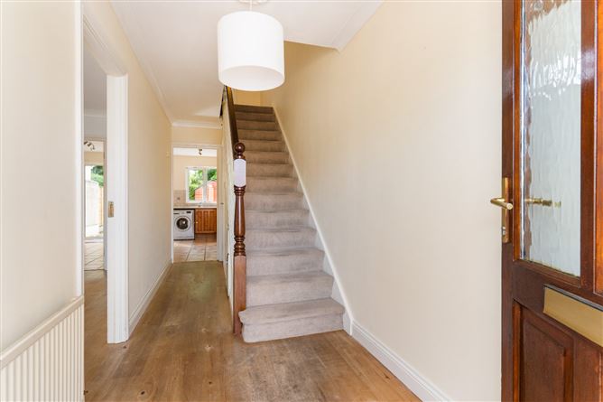 69 Springvale, Edmondstown Road, Rathfarnham, Dublin 16