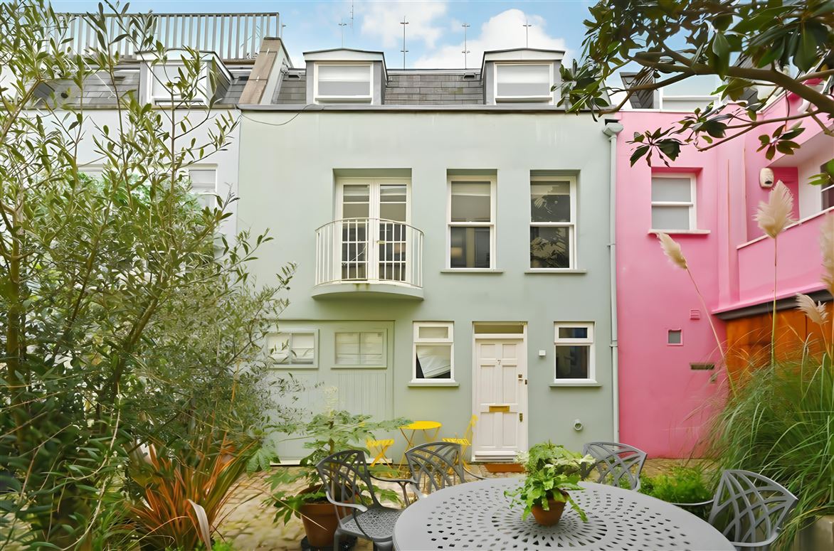 Notting Hill Breeze,London,Greater London,United Kingdom