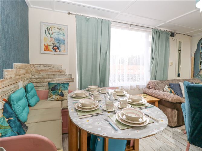 White Rabbit, Cross Lane,Eccles-on-Sea, Norfolk, United Kingdom