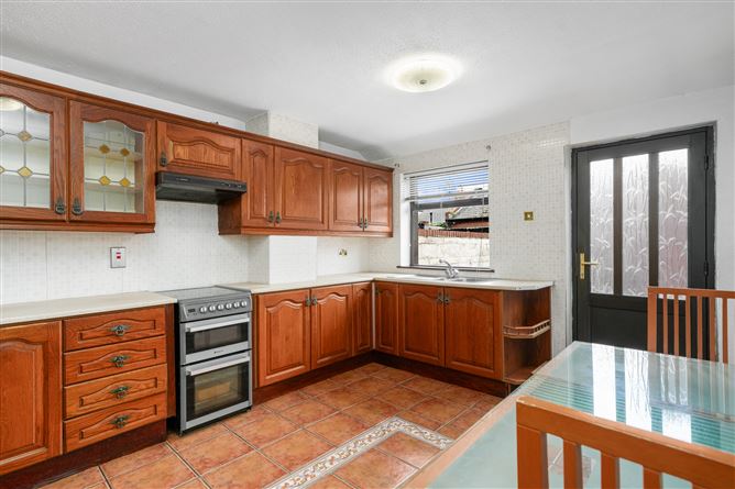 18 Lower Clanbrassil Street, Dublin 8