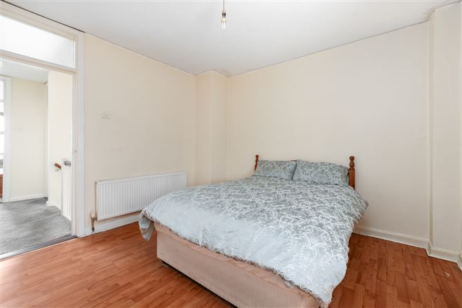 18 Lower Clanbrassil Street, Dublin 8