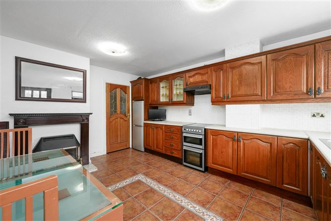 18 Lower Clanbrassil Street, Dublin 8