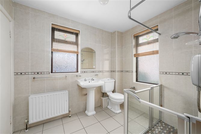 18 Lower Clanbrassil Street, Dublin 8