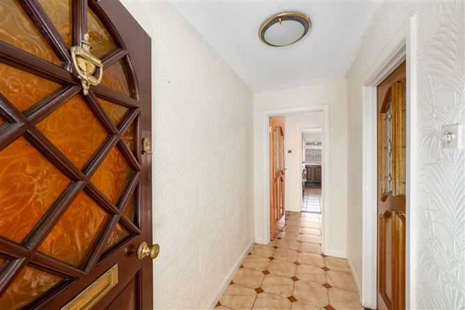 18 Lower Clanbrassil Street, Dublin 8