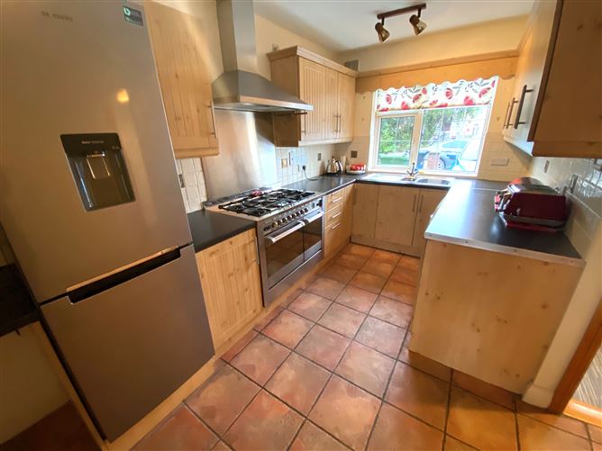 Grove Court, Naas Road, Bluebell, Dublin 12