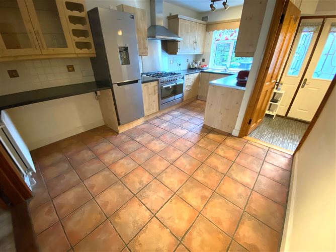 Grove Court, Naas Road, Bluebell, Dublin 12