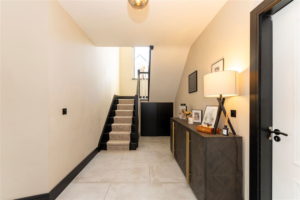 5 Revington Gardens , North Circular Road, Limerick