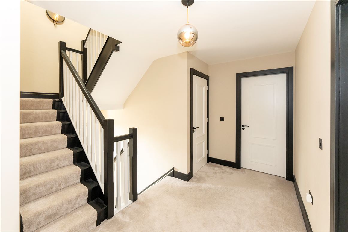 5 Revington Gardens , North Circular Road, Limerick