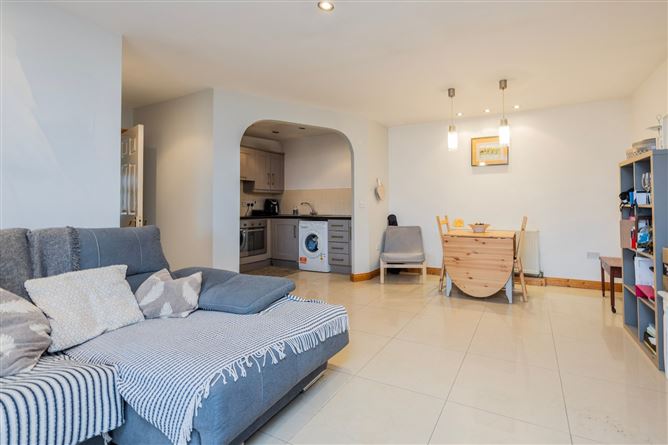 14 Woodland Court, Lower Main Street, Rush, Co. Dublin