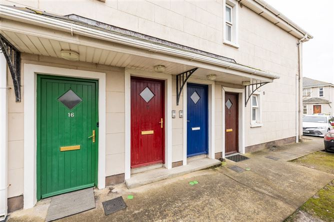 14 Woodland Court, Lower Main Street, Rush, Co. Dublin