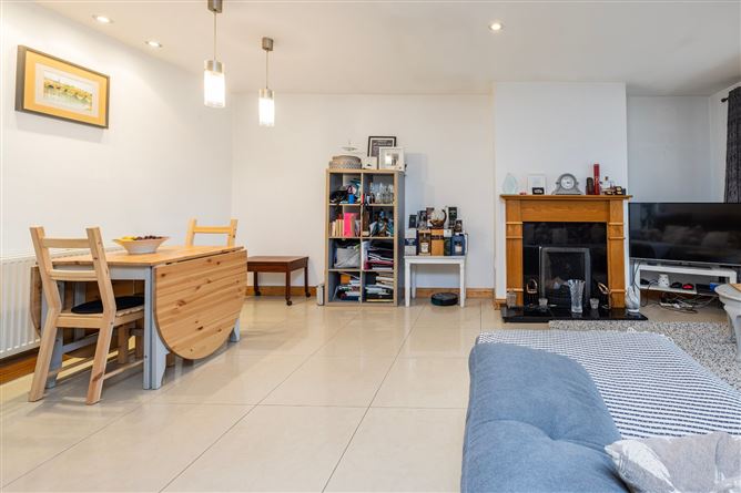 14 Woodland Court, Lower Main Street, Rush, Co. Dublin