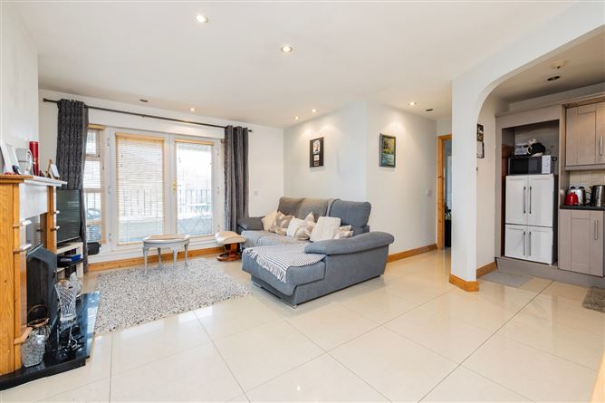 14 Woodland Court, Lower Main Street, Rush, Co. Dublin