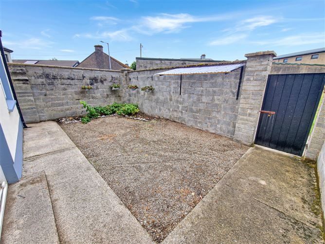 Photo 16 of 17 — 24 Cathedral Court, Ennis, Co. Clare