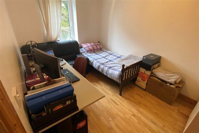 8 Radharc An Chlair, Gratton Road, Galway City, Galway, Co. Galway