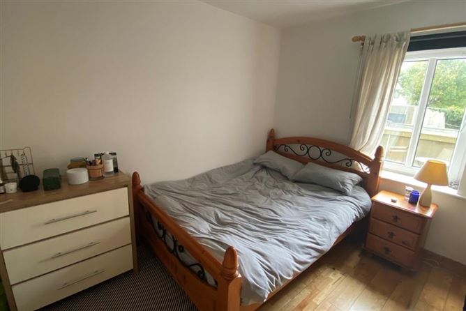 8 Radharc An Chlair, Gratton Road, Galway City, Galway, Co. Galway