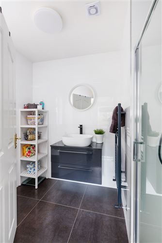 2 Gainsborough Green, Malahide, Co. Dublin