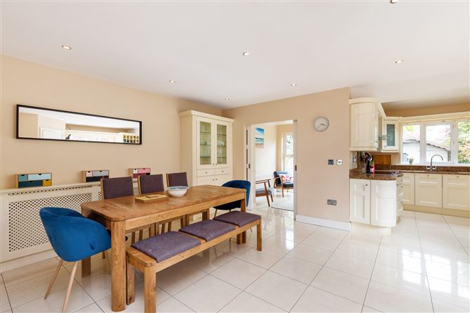 2 Gainsborough Green, Malahide, Co. Dublin