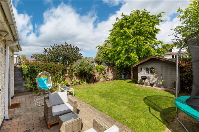 2 Gainsborough Green, Malahide, Co. Dublin