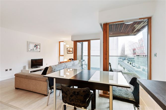 106, Forbes Quay Apartments Lazer Lane,, Grand Canal Dk, Dublin 2