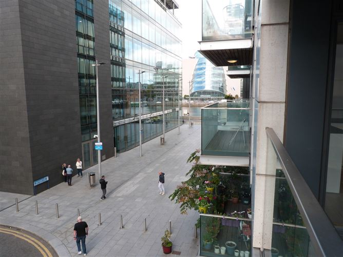 106, Forbes Quay Apartments Lazer Lane,, Grand Canal Dk, Dublin 2