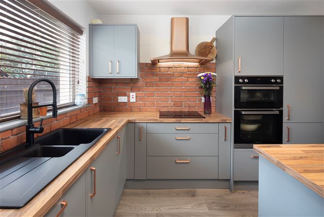 3 Beechwood Avenue, Cluain Ard, Cobh, Cork