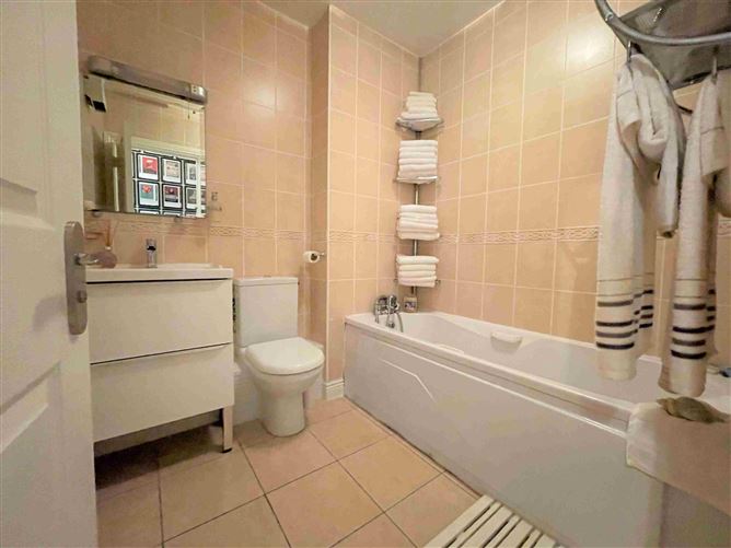 Hazelgrove Court, Tallaght, Dublin 24
