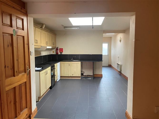 21 Greenmount Buildings, The Lough, Co. Cork