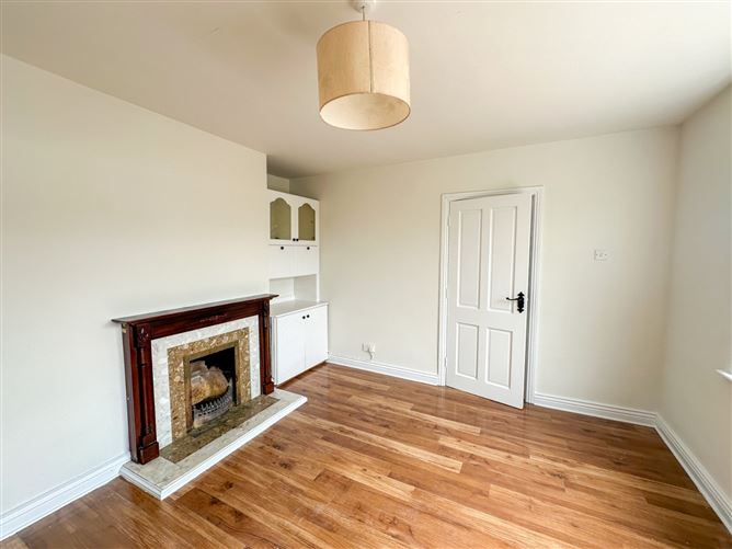 13 Lakeshore Drive, Renmore, Galway City