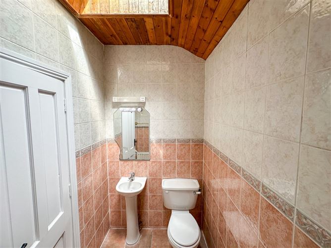 13 Lakeshore Drive, Renmore, Galway City