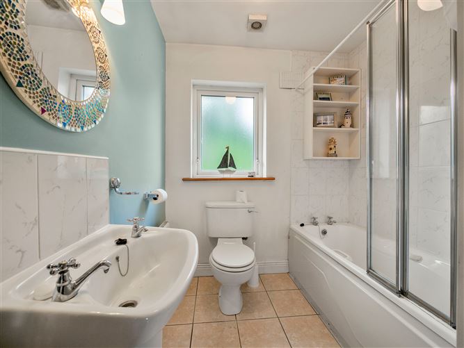 19 Deerpark, New Ross, Wexford