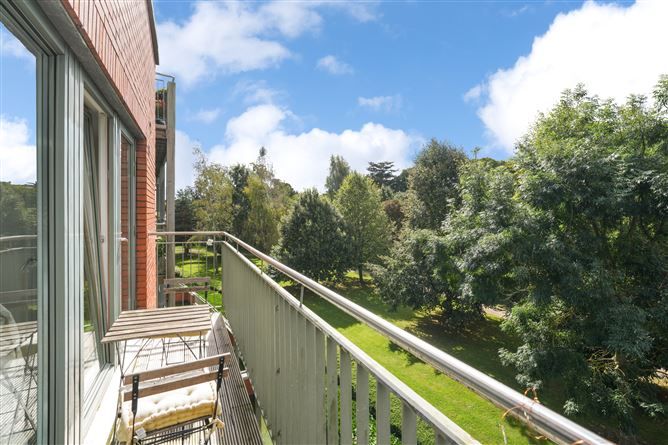 27 Beech Lodge, Farmleigh Woods, Castleknock, Dublin 15