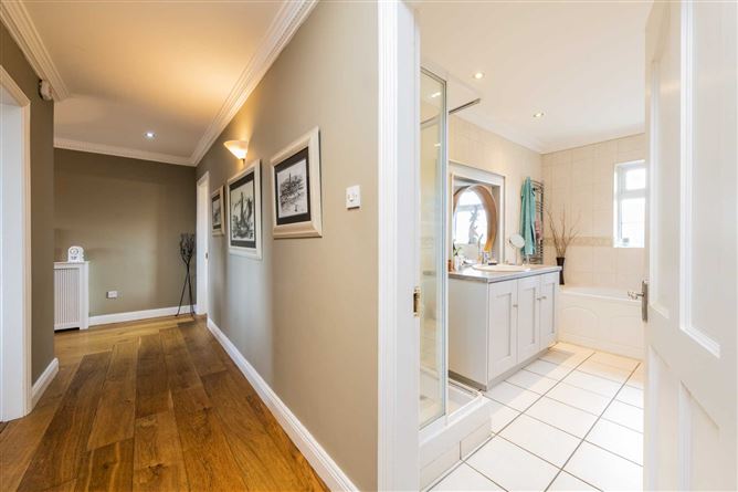 Craddenstown, Raharney, County Westmeath