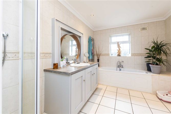 Craddenstown, Raharney, County Westmeath