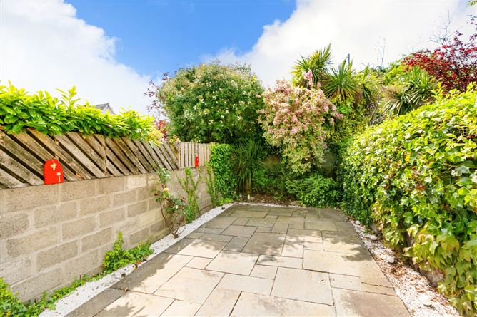13 St Johns, Park Avenue, Sandymount, Dublin 4