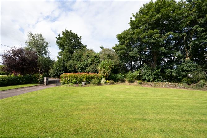 Hillview, Upper Woodlands, Cloghroe, Co. Cork