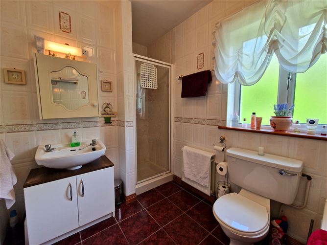 7 Rathdubh, Swinford, Co. Mayo