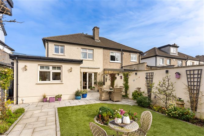 11 Abbey Park, Monkstown, Blackrock, Co. Dublin