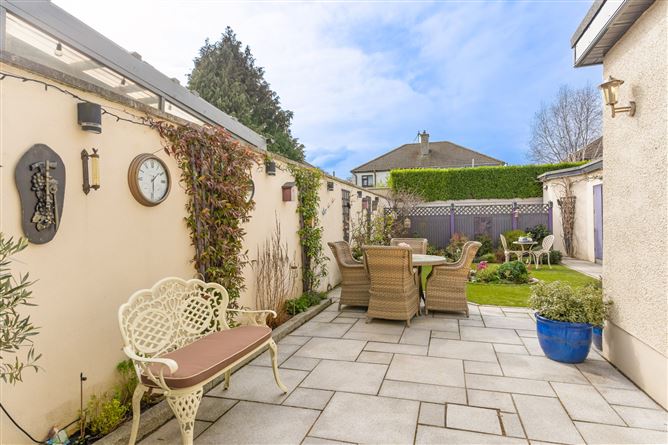 11 Abbey Park, Monkstown, Blackrock, Co. Dublin