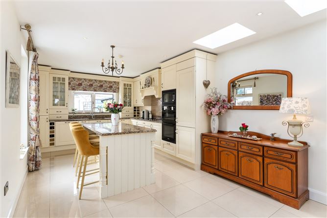 11 Abbey Park, Monkstown, Blackrock, Co. Dublin