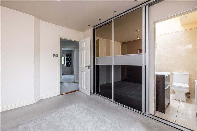 30 Finistere, Rush, Co. Dublin